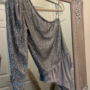 Zara - Small - Silver top